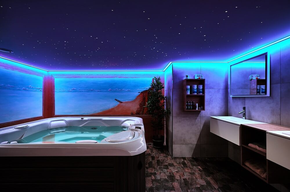 Plameco Spanndecke: Spa-Gefühl im Badezimmer mit Sternenhimmel
